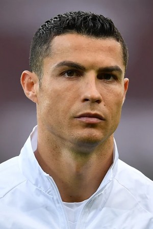 Cristiano Ronaldo tüm dizileri dizigom'da