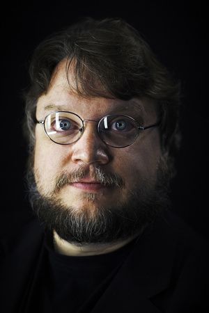 Guillermo del Toro tüm dizileri dizigom'da