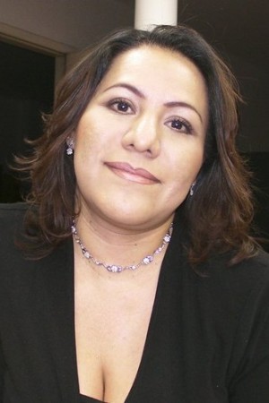 Renata del Castillo tüm dizileri dizigom'da